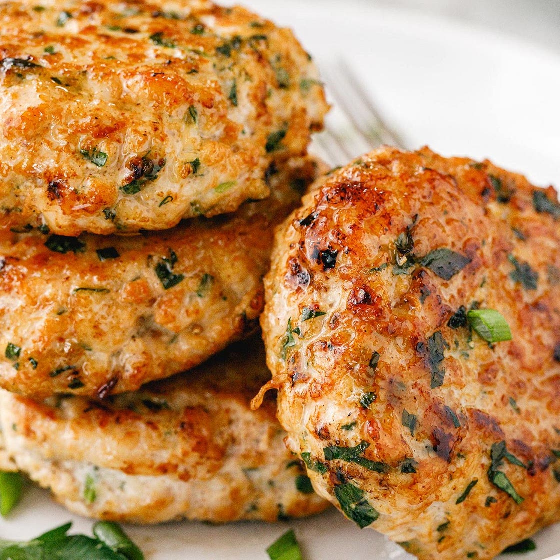 Basil Turkey Burgers