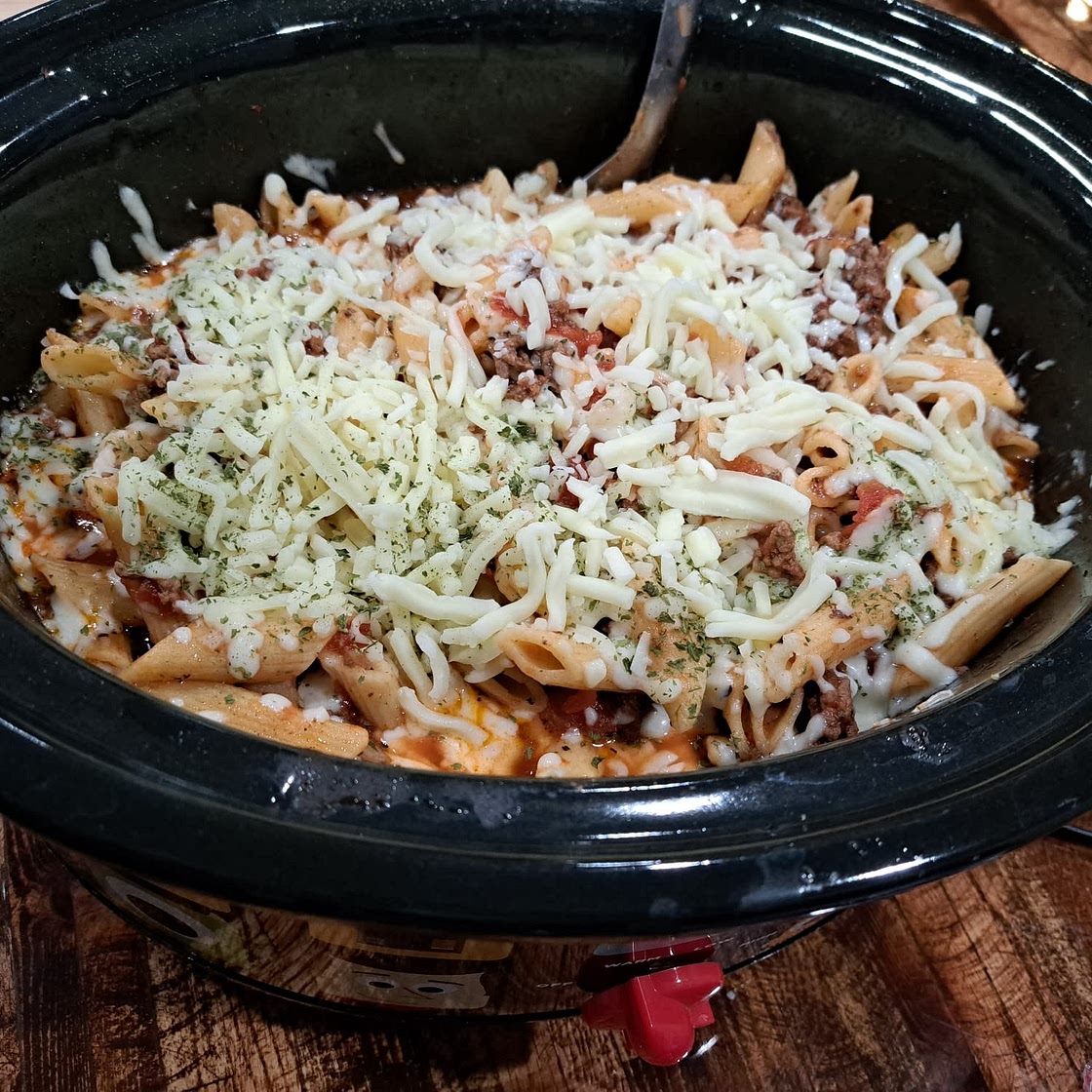 Easy Crockpot Goulash