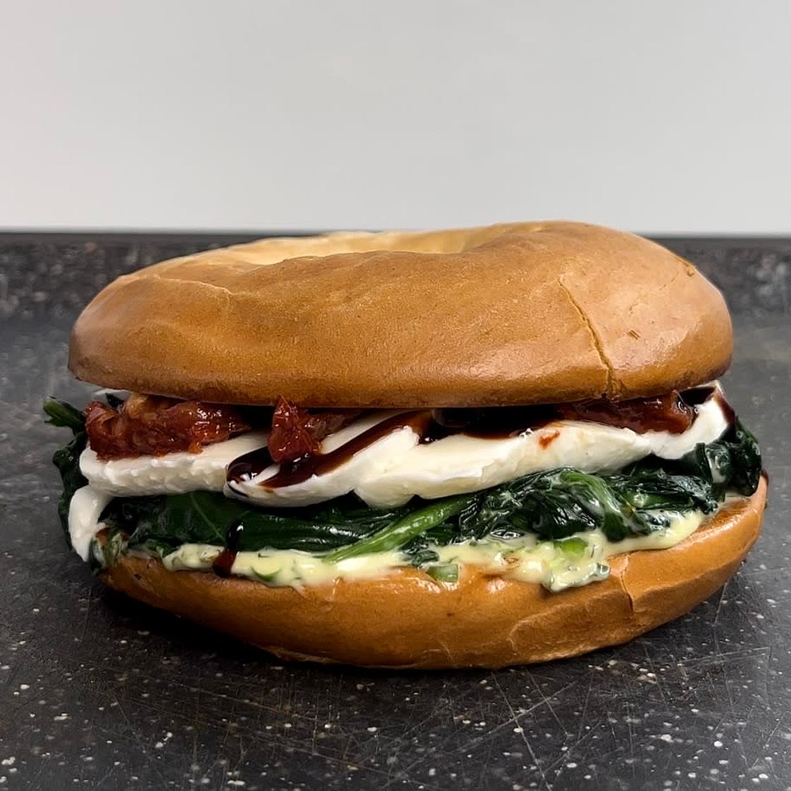 Mozzarella Spinach bagel