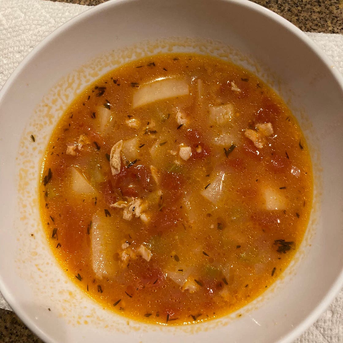 15-Minute Manhattan Clam Chowder