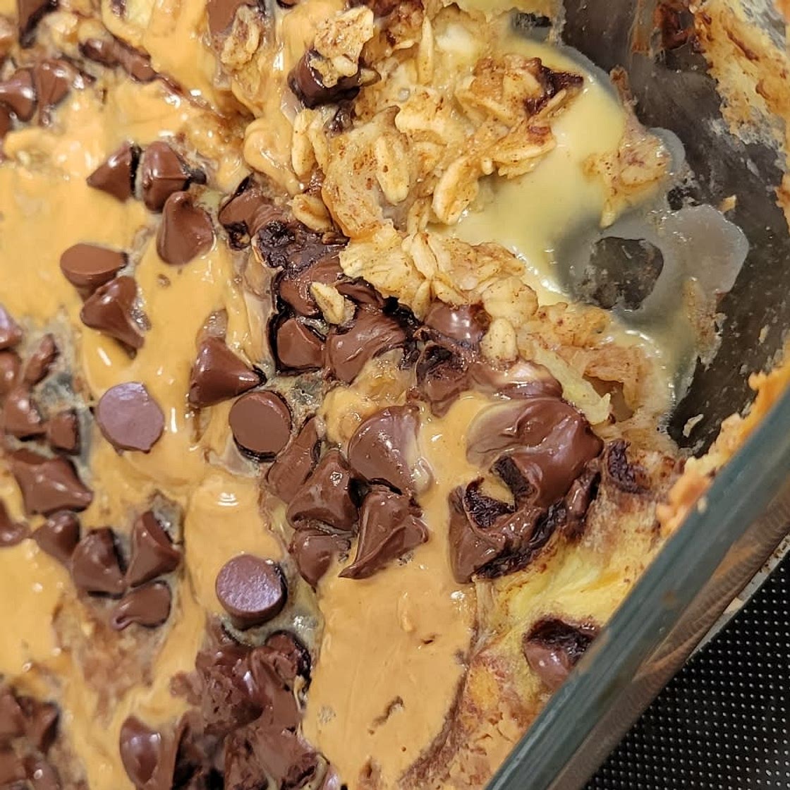 Peanut Butter Banana Oatmeal Bake
