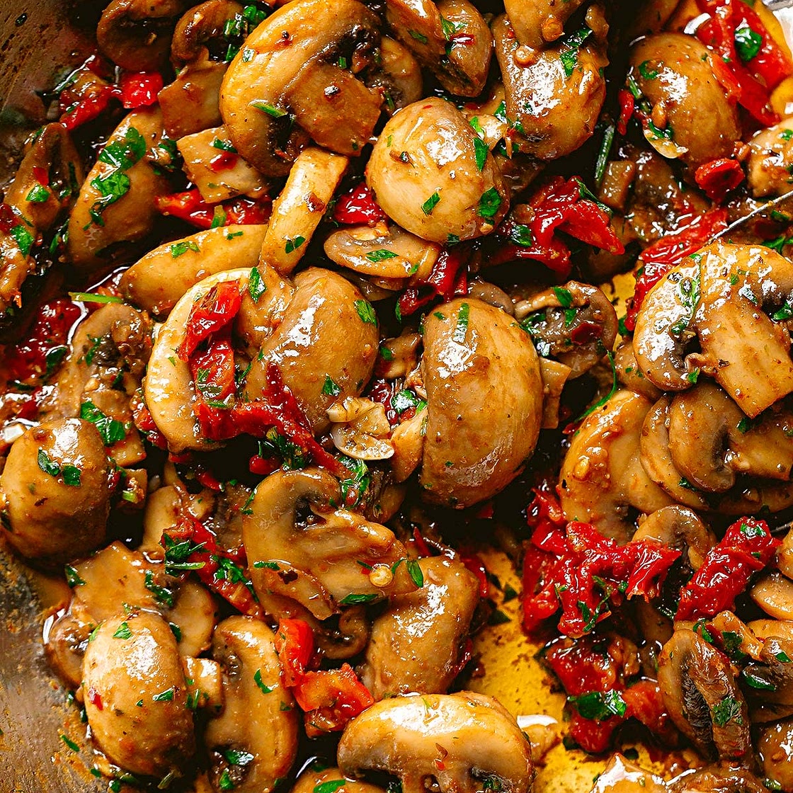 Garlic Maple Mushrooms with Sun-dried Tomatoes