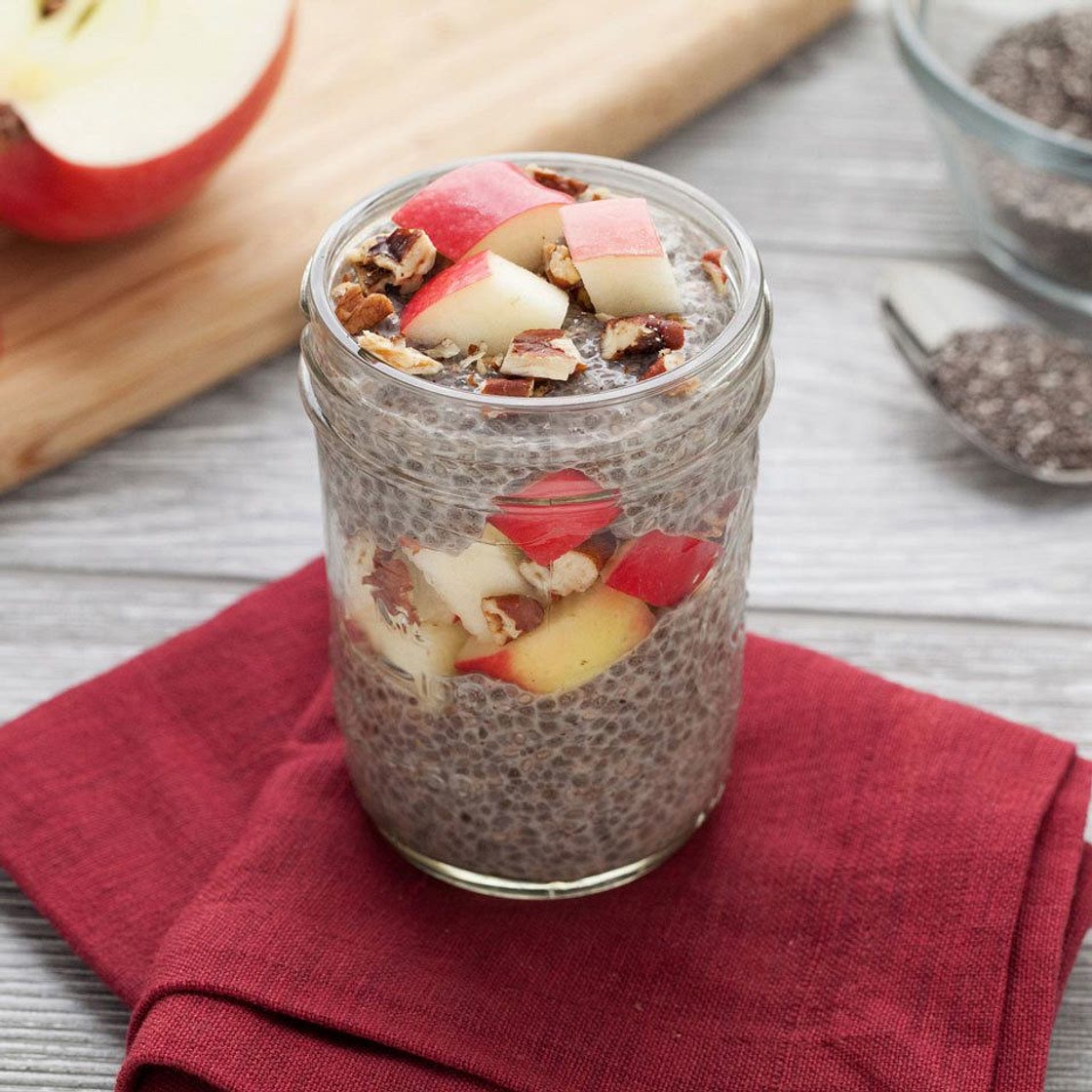 apple cinnamon chia pudding