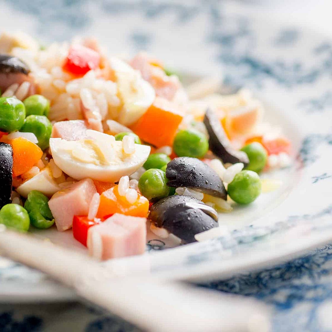 Quick and Easy Rice and Quail Eggs Salad