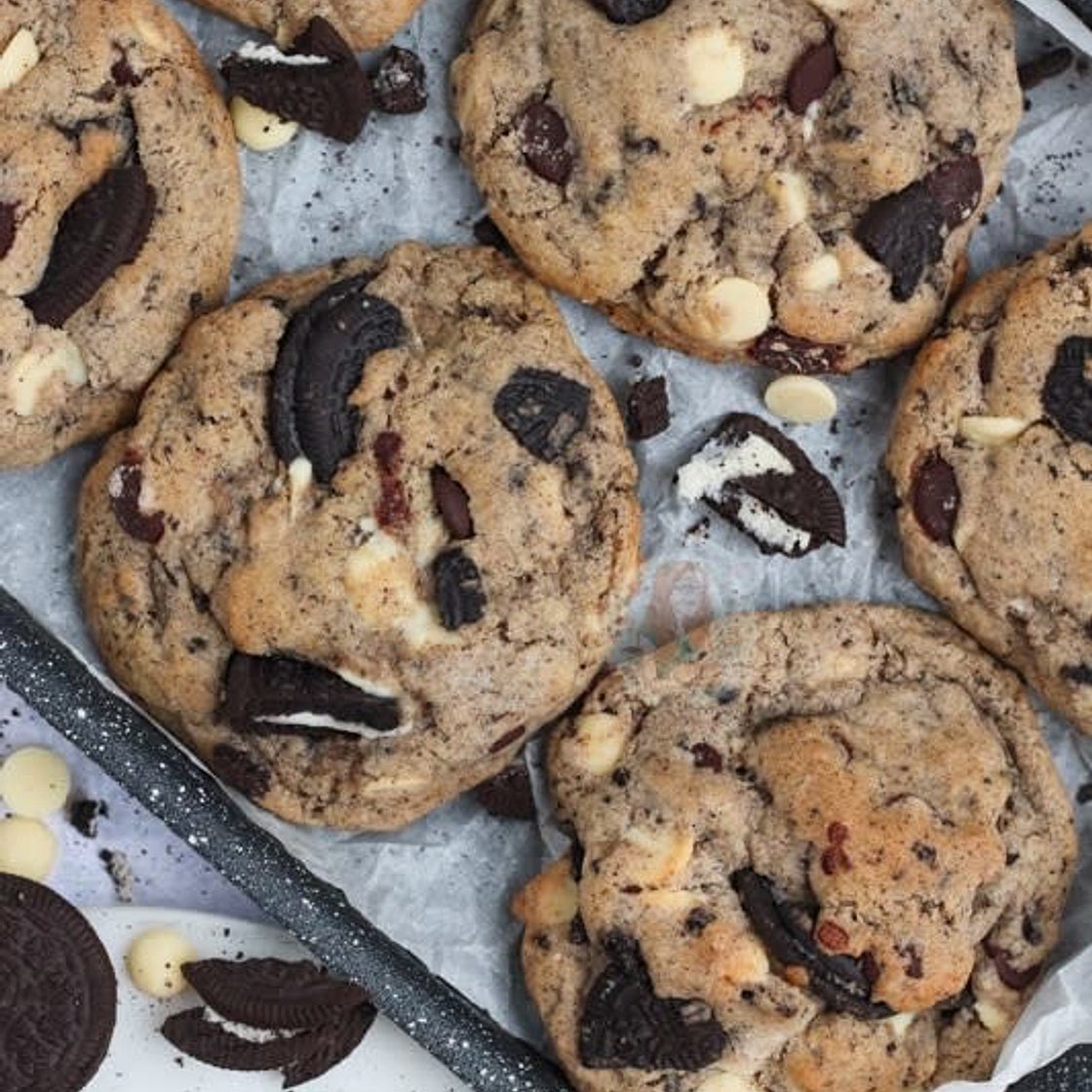 🍪 White Chocolate Oreo Cookies 🍪 