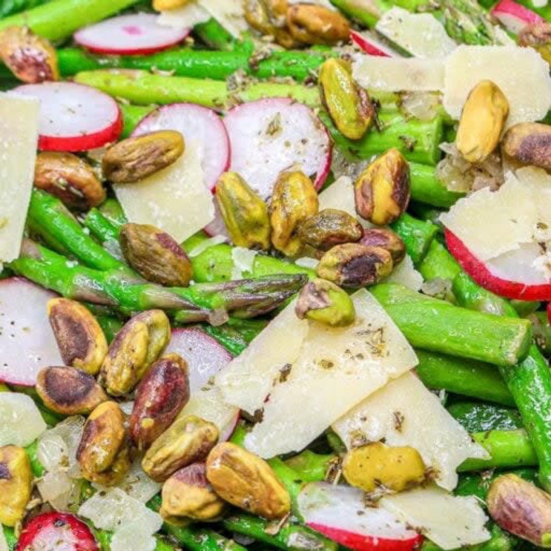 Spring Green Salad with Asparagus and Radishes Recipe