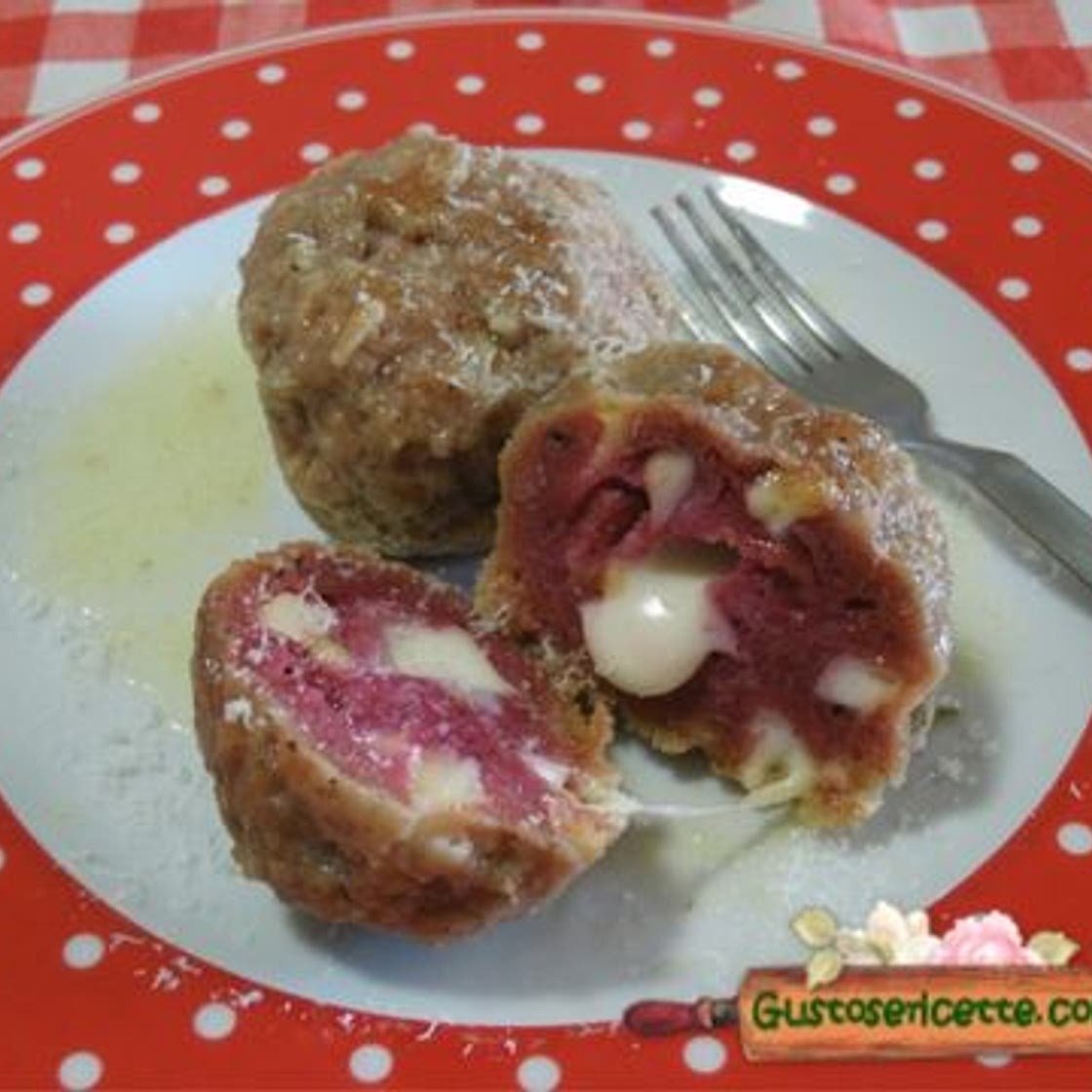 Canederli alle rape rosse - Gustose ricette di cucina