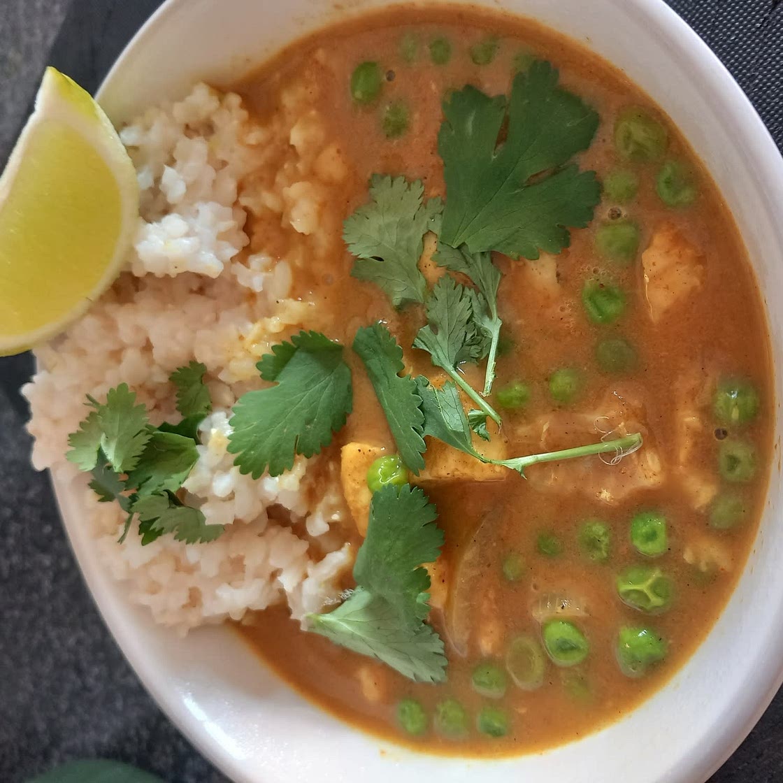Turmeric, ginger & coconut fish curry