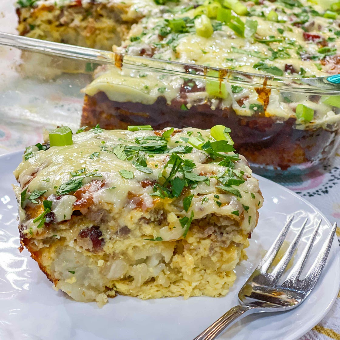 Sausage bacon breakfast casserole 