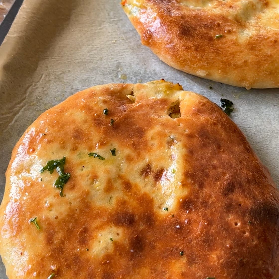 Chicken Cheese Naan