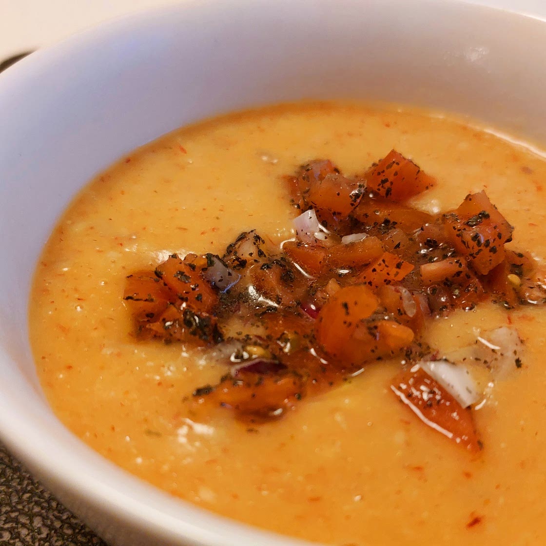 Navy beans cream and saffron