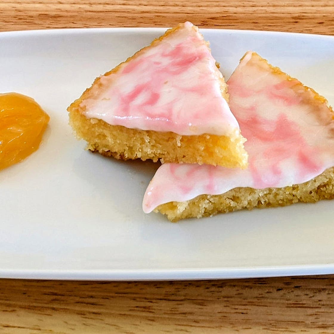 Lemon Drizzle Cake