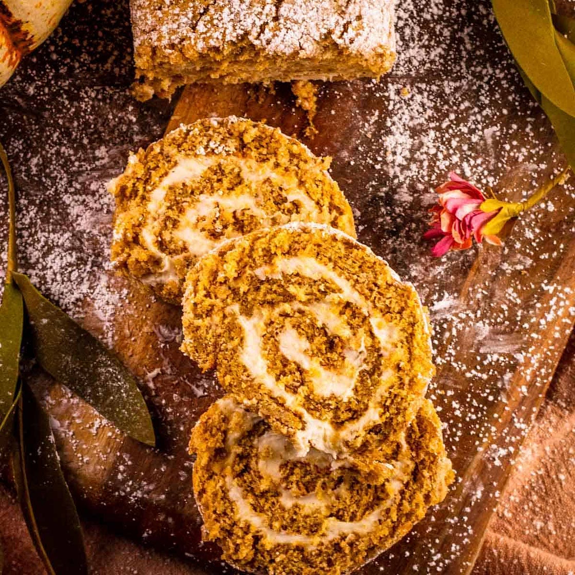 Pumpkin Roll Cake with Mascarpone Filling