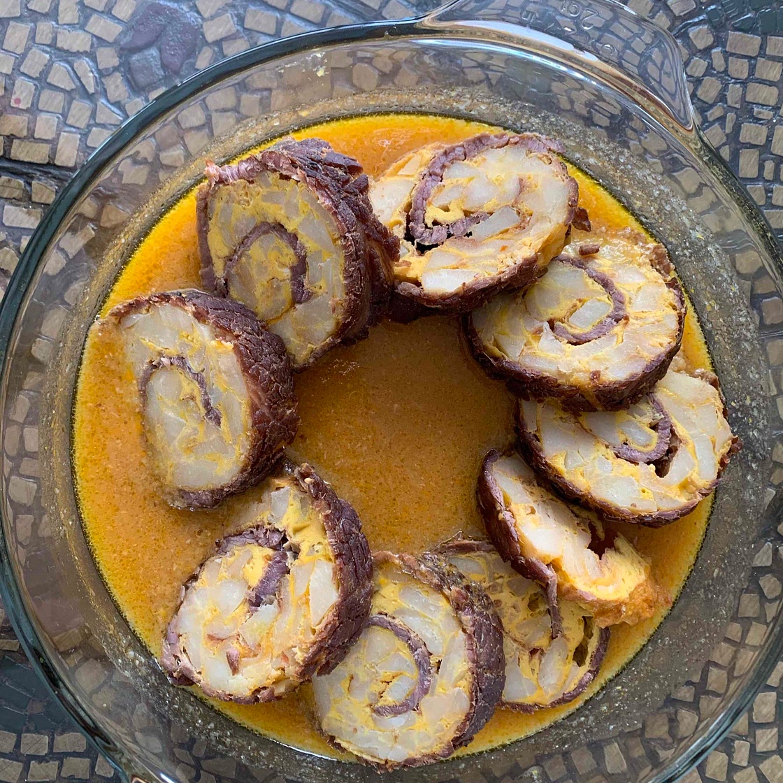 Rollo de carne relleno 