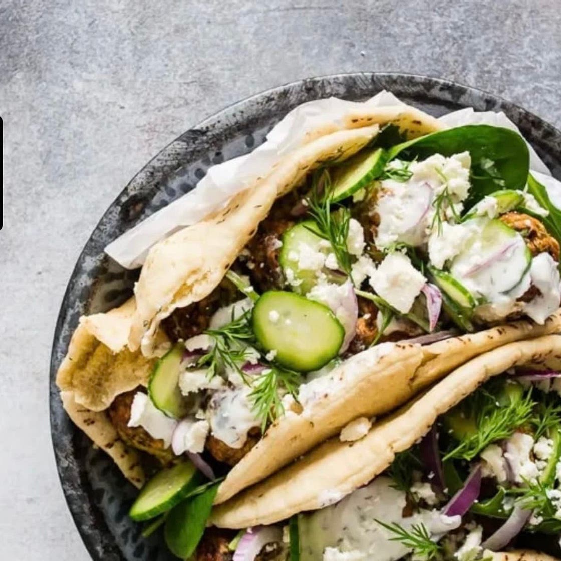 Gyros met kipballetjes