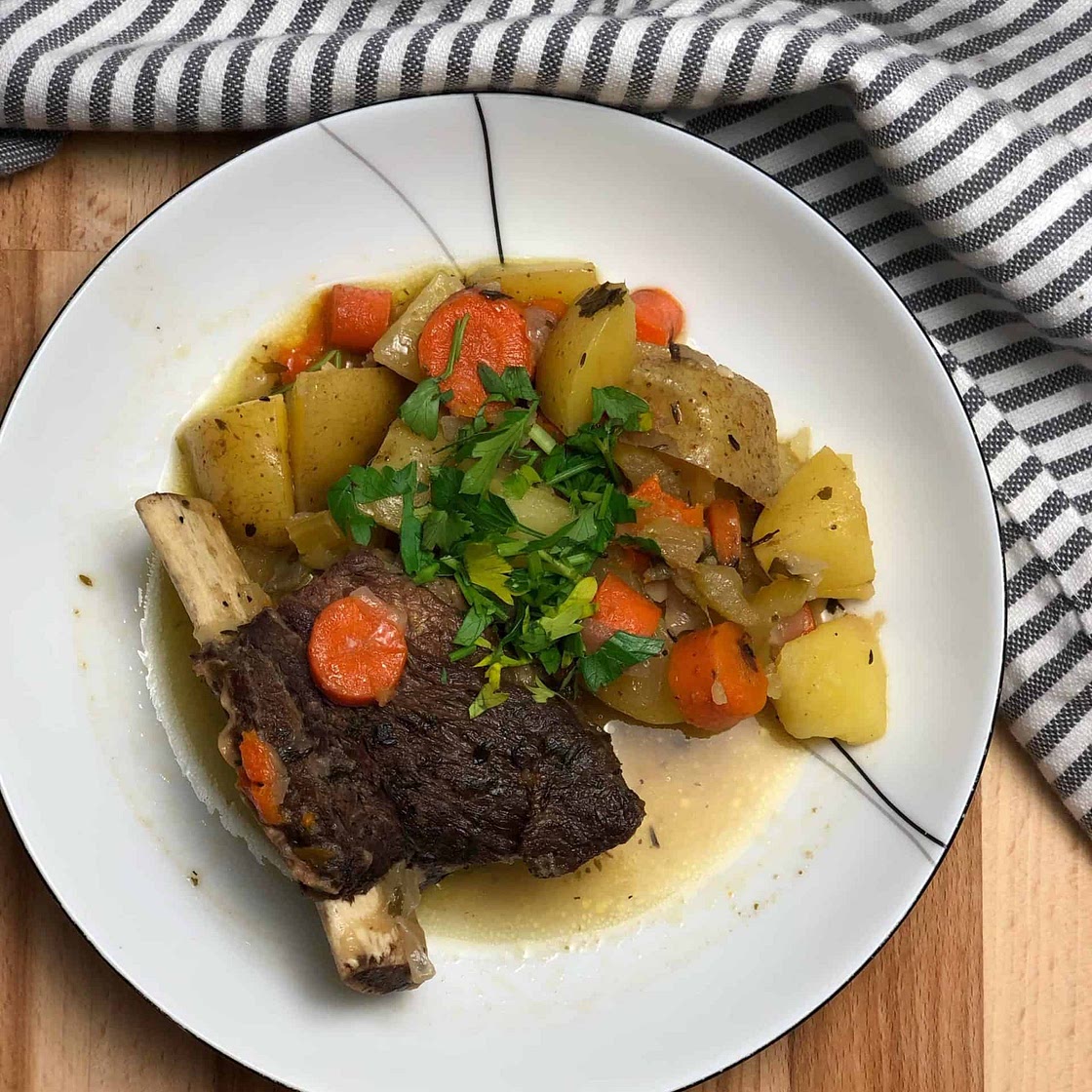 Braised Short Ribs - Dutch Oven