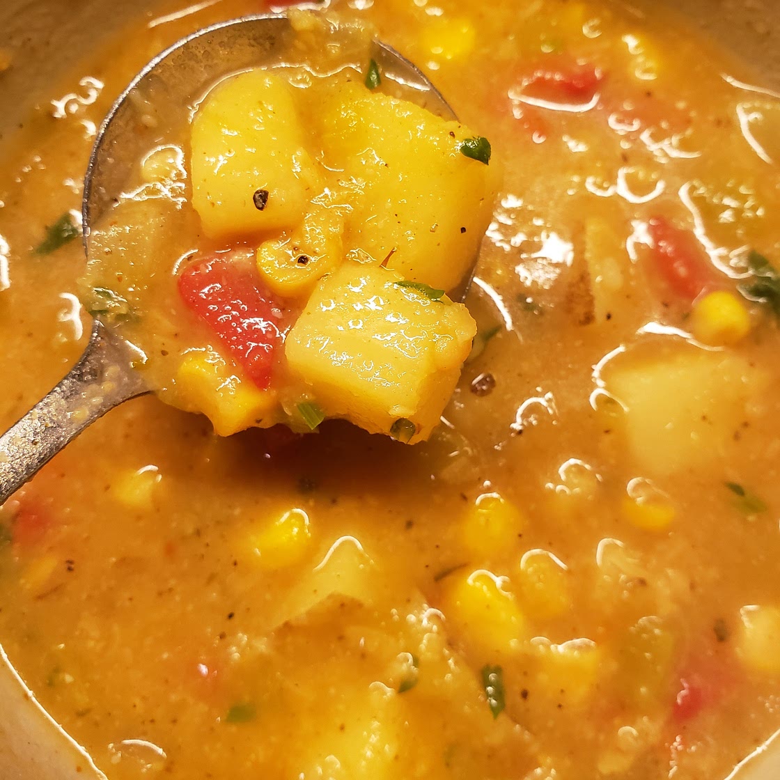 Instant Pot Corn Chowder (vegan & gluten free)