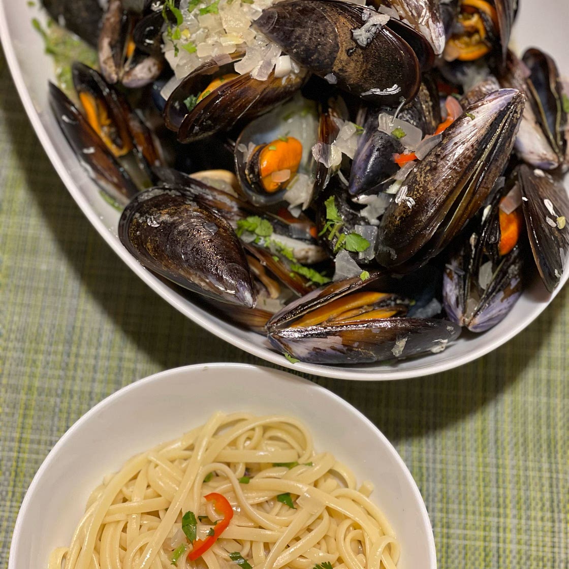 Linguine With Mussels