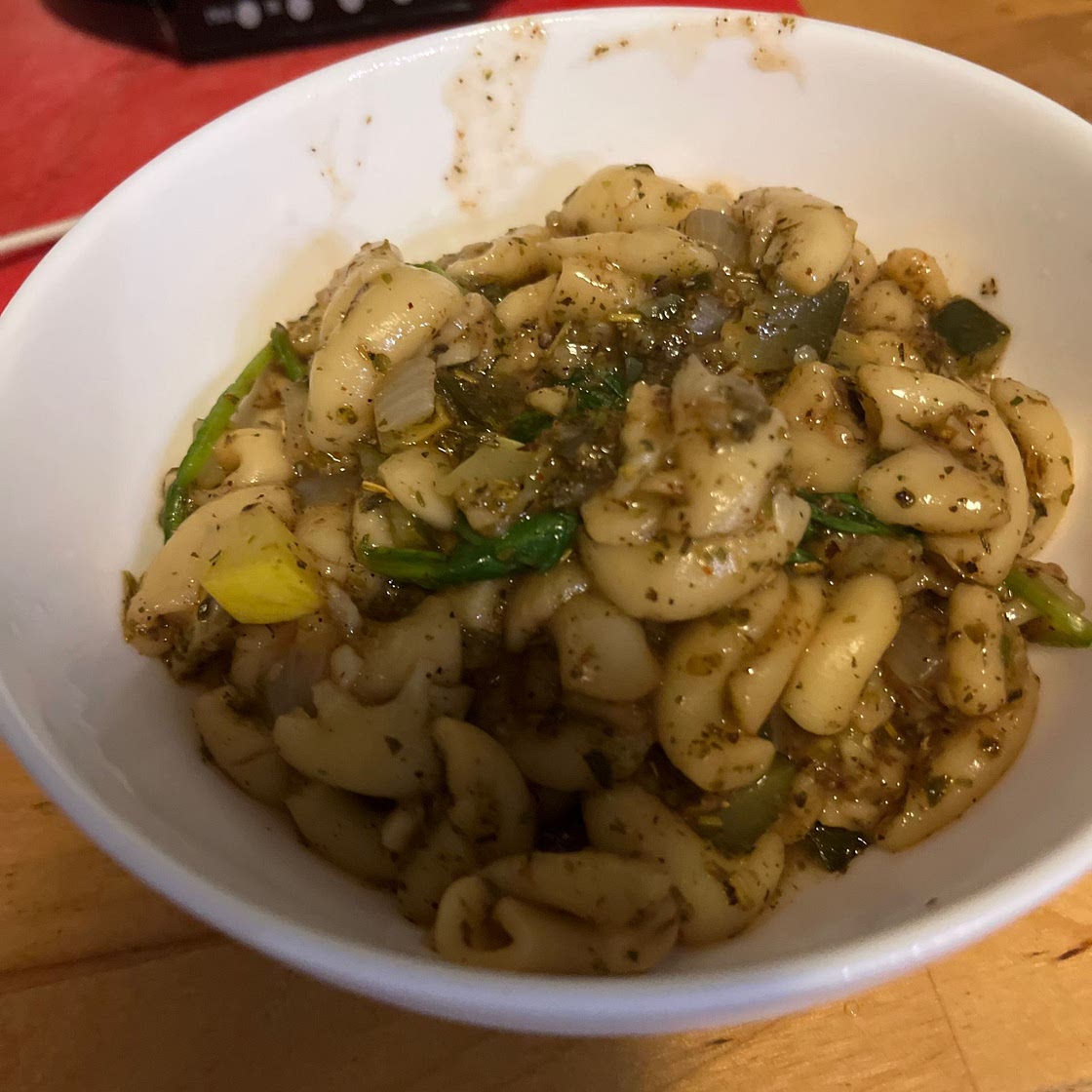 Creamy Chili Zucchini and Spinach Pasta