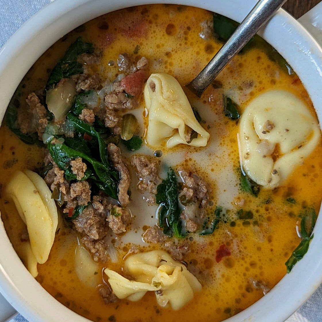 Instant Pot Tortellini Soup