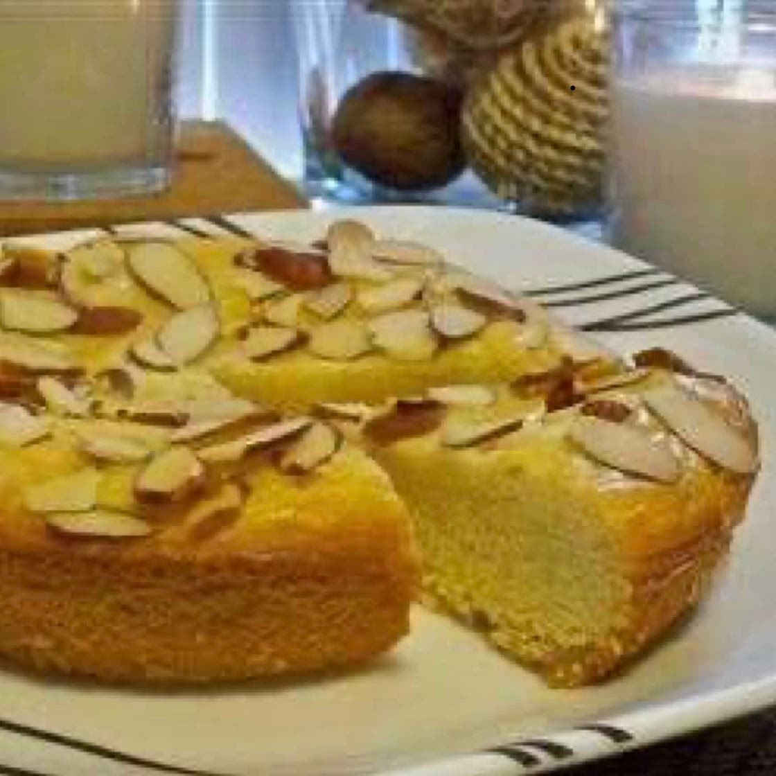 Butter Cake (Boterkoek) (almonds)