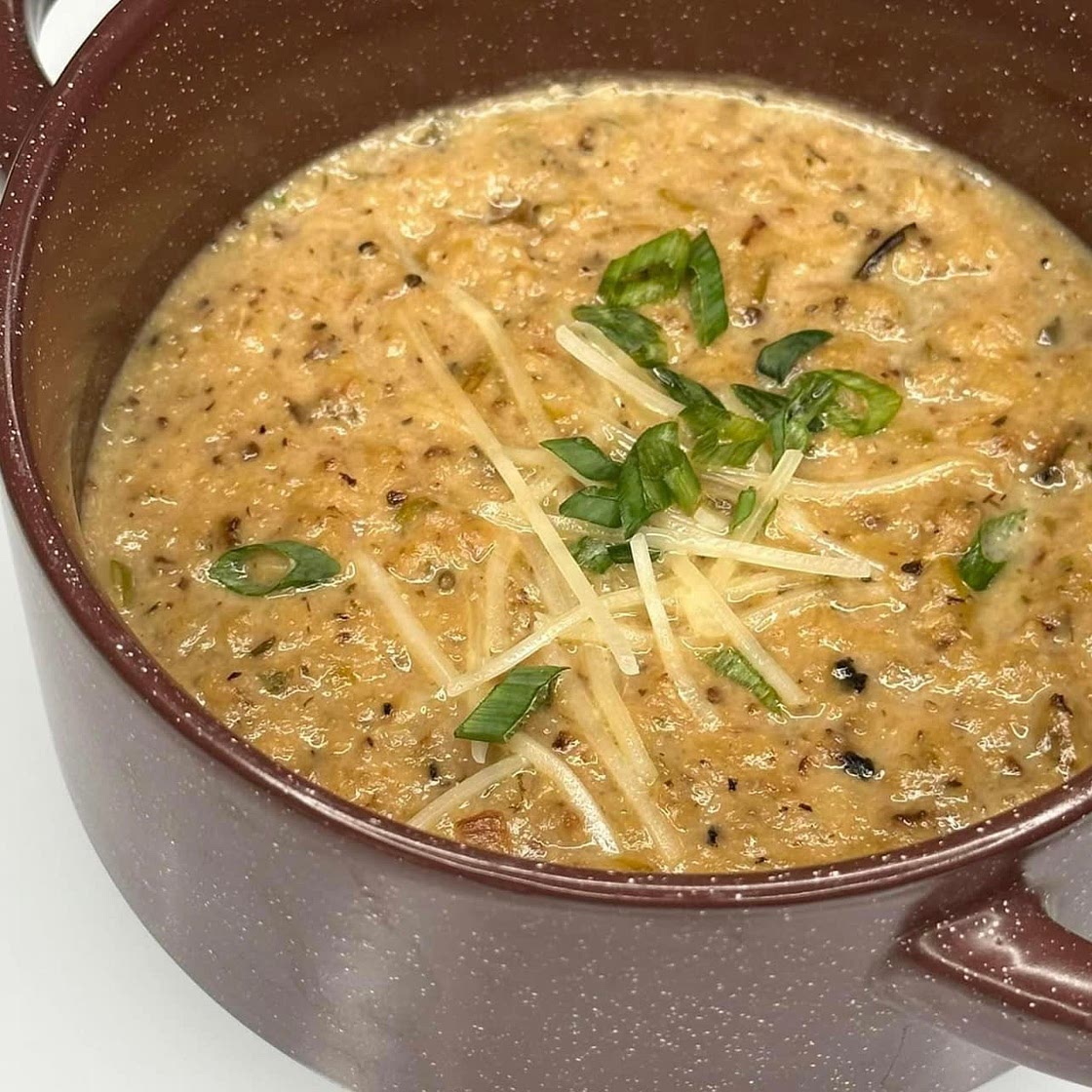 Roasted Cauliflower White Cheddar Soup ⬇️