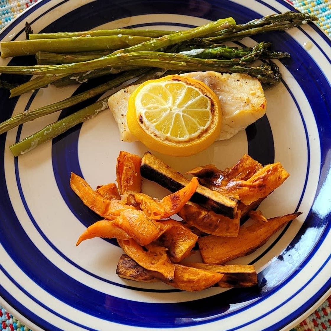 One-Pan Salmon Asparagus Recipe (VIDEO)