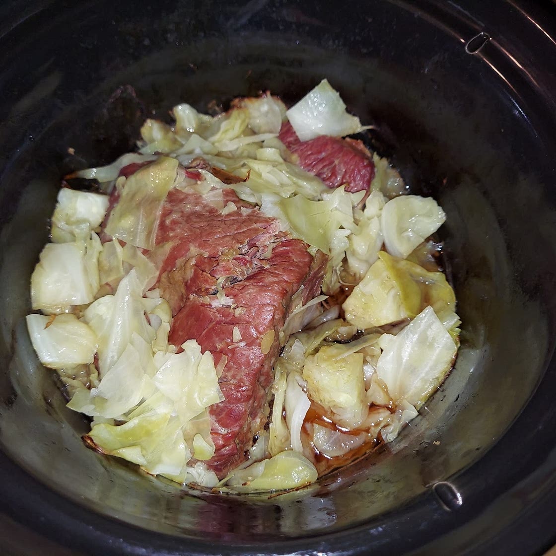 Slow-Cooker Corned Beef and Cabbage