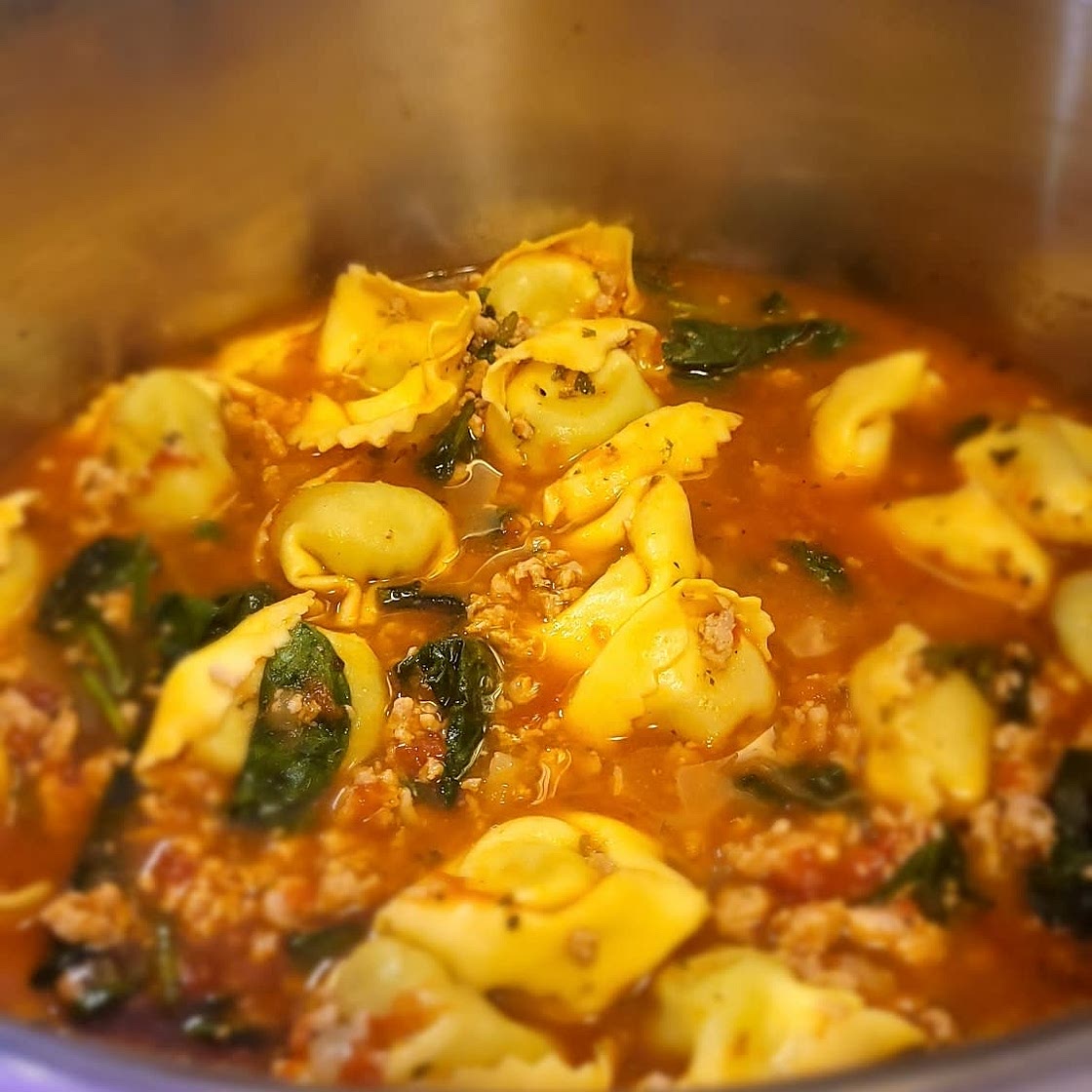 Instant Pot Tortellini Soup