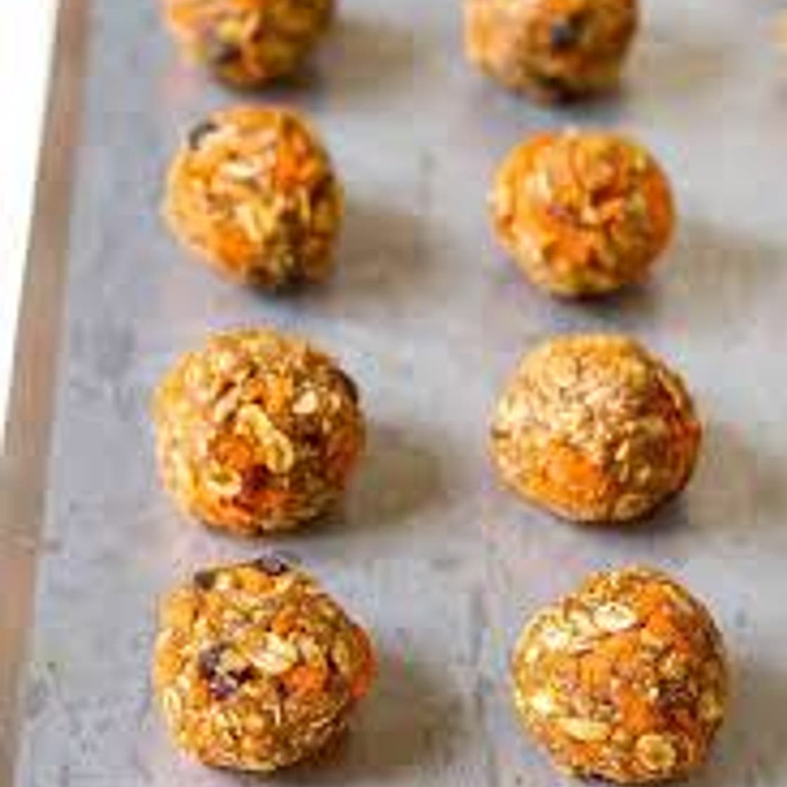 Carrot Cake Energy Balls