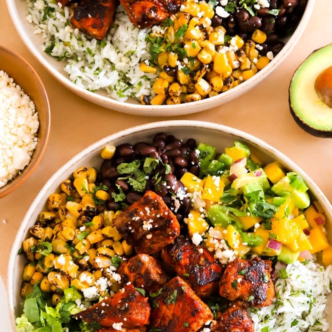 CHIPOTLE SALMON BOWLS