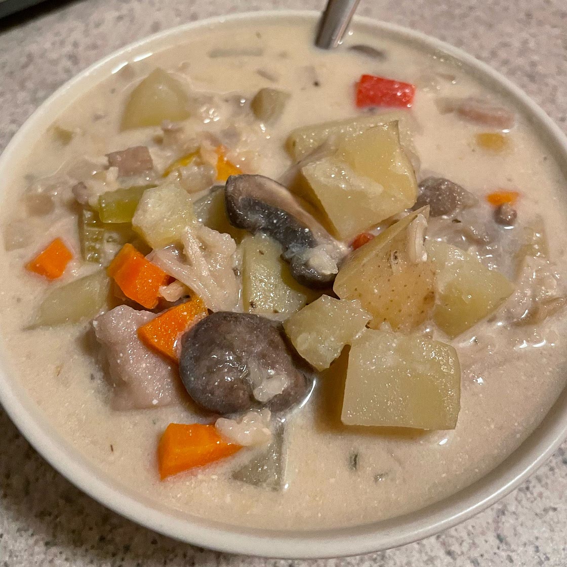 Vegan Chicken Soup w/ Jackfruit & Potatoes