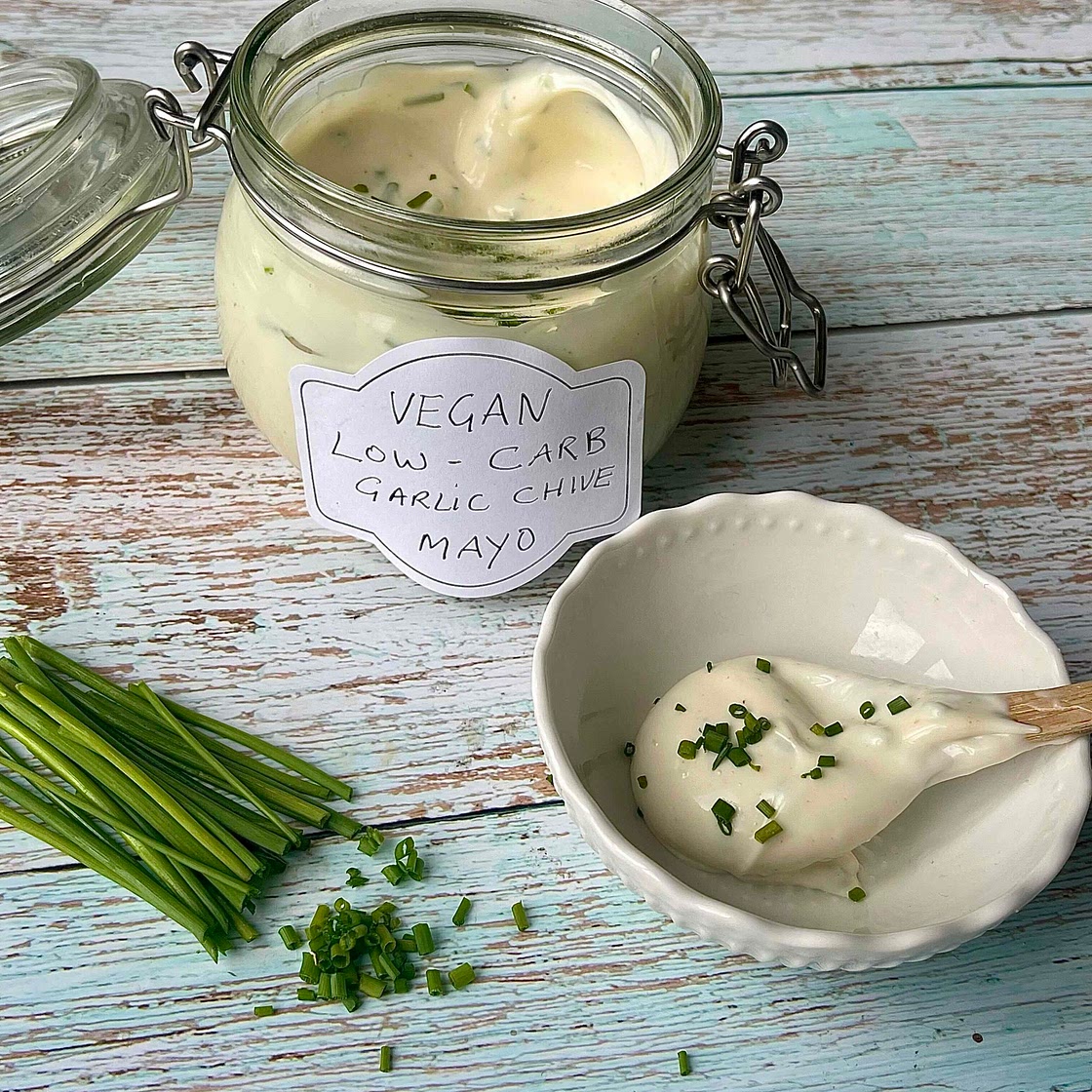 Low Carb Vegan Garlic Chive Mayo 
