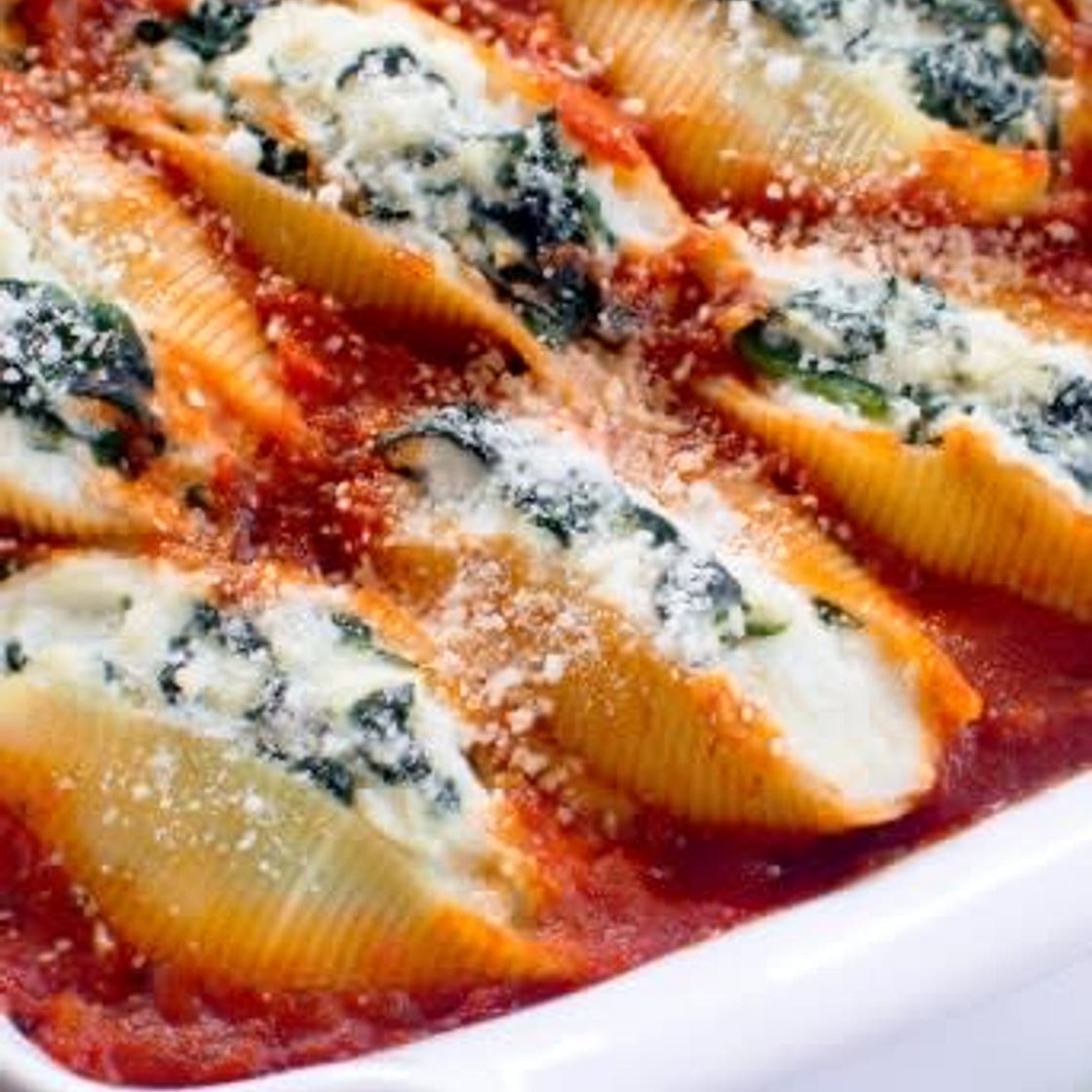 Spinach and Ricotta Stuffed Shells 