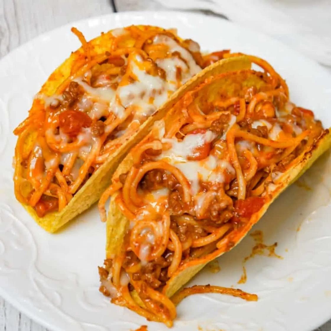 Spaghetti Tacos