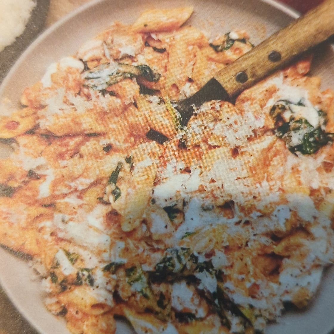 One pot creamy tomato and sausage pasta