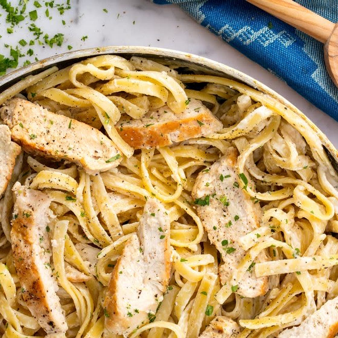 Chicken Fettuccini Alfredo