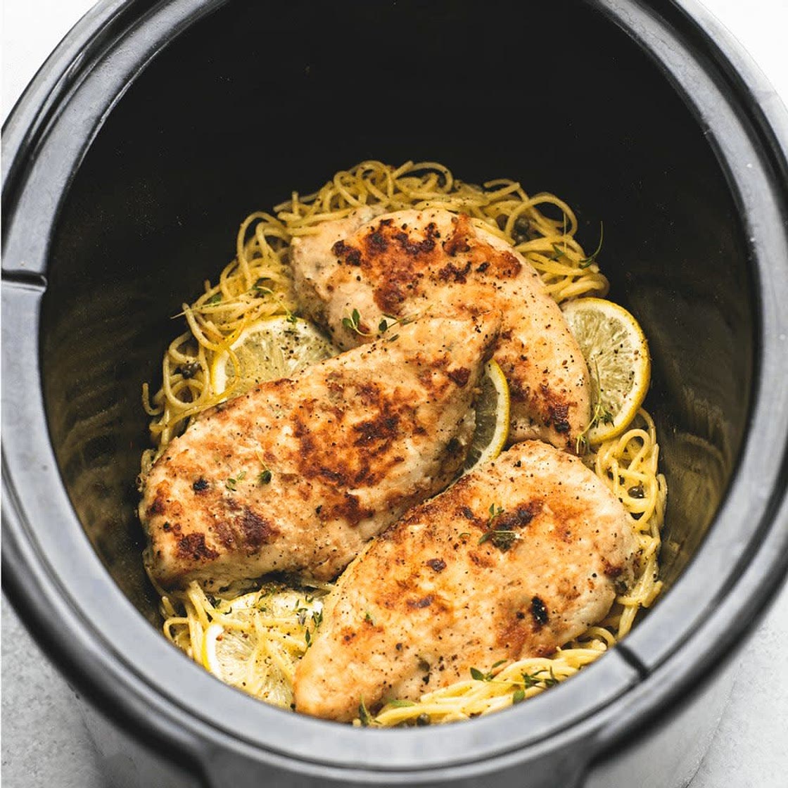Slow Cooker Lemon Chicken Piccata 