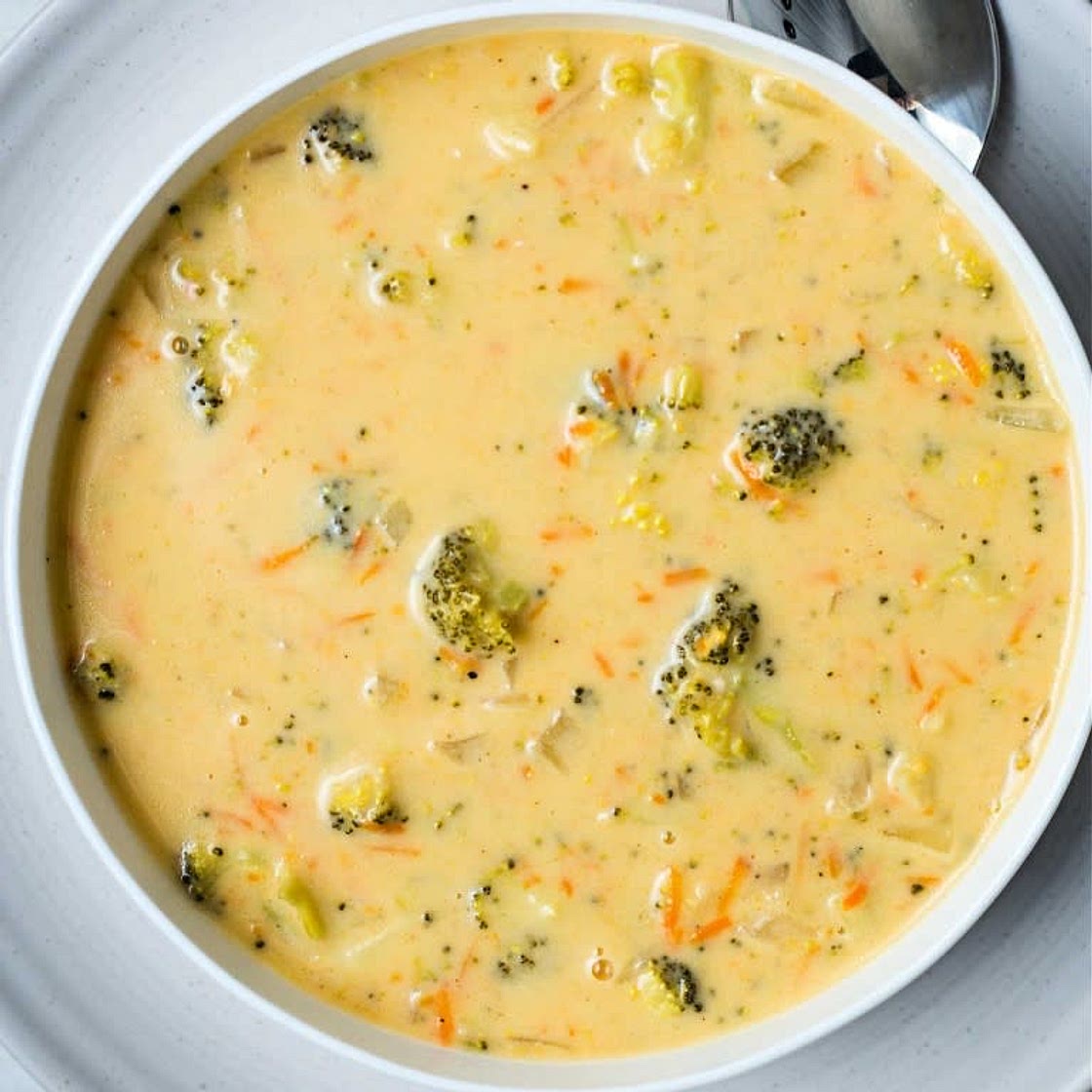 Crockpot Broccoli Cheddar Soup