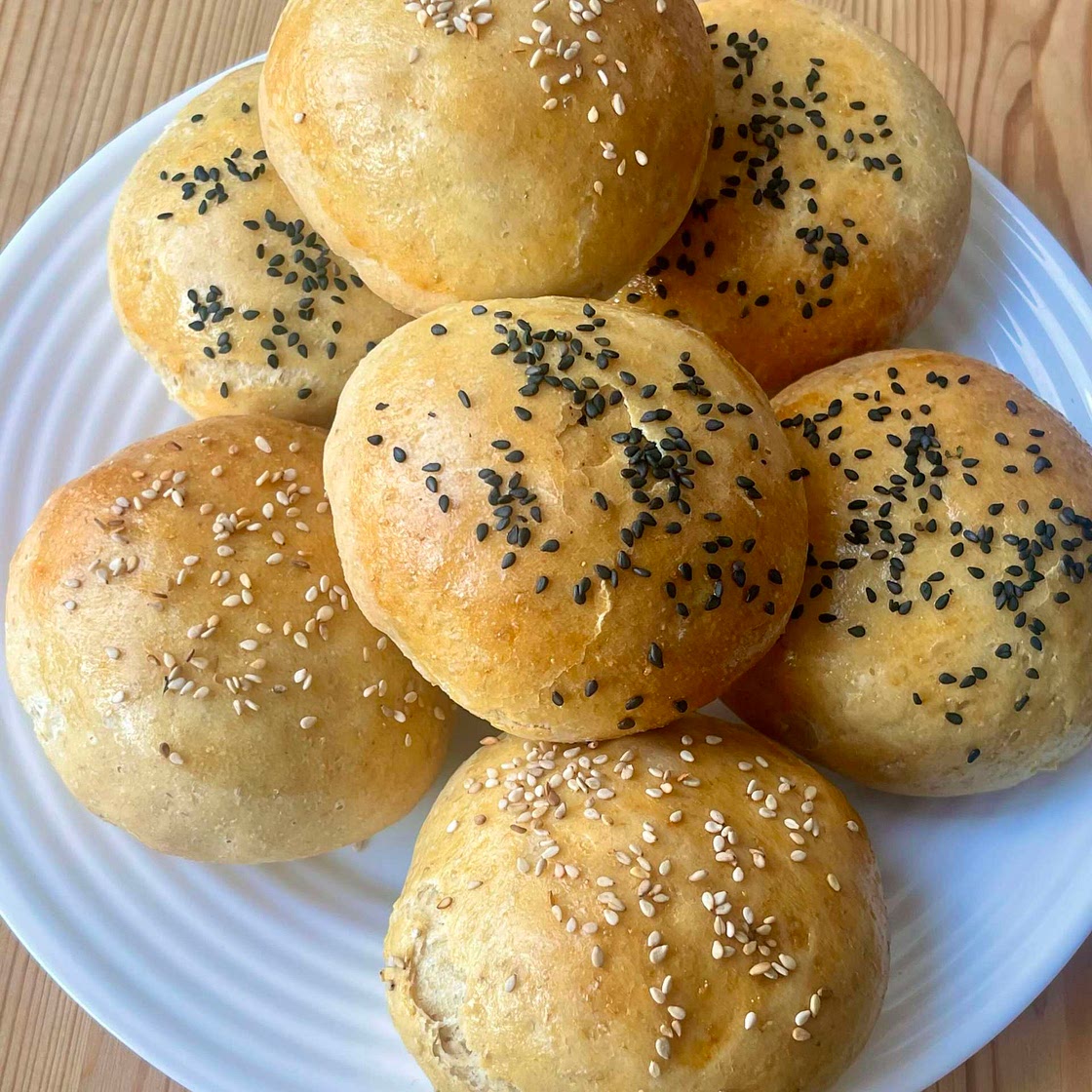 Fluffy Oat Bread Buns