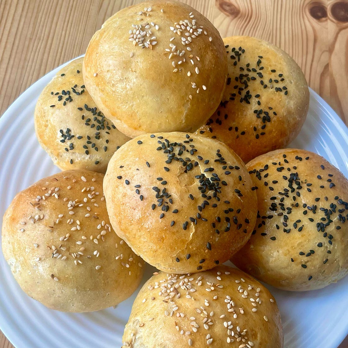 Fluffy Oat Bread Buns