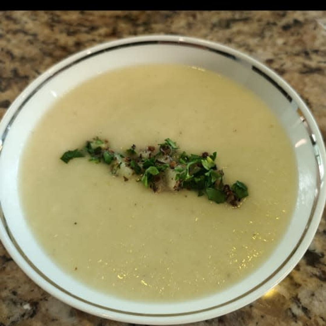 Gazpacho de pepino y manzana verde