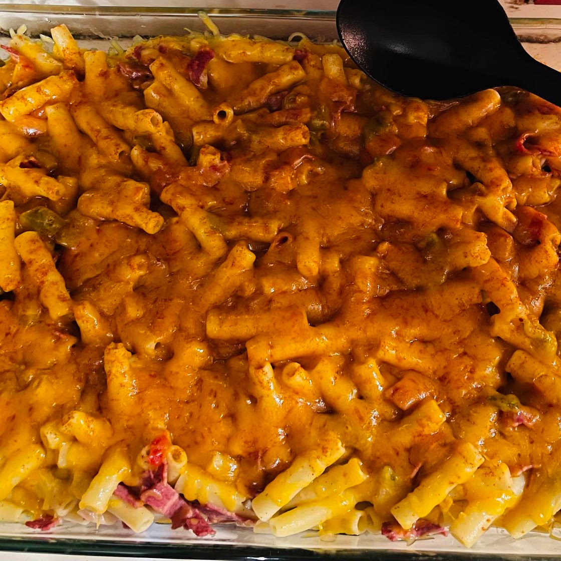 Loaded macaroni casserole 