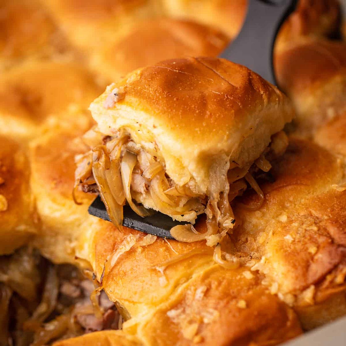 Easy Baked Roast Beef Sliders with Caramelized Onions