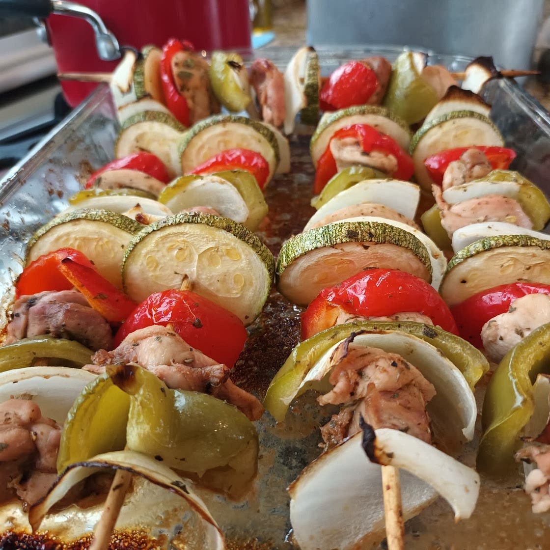 Brochetas de pollo al limón