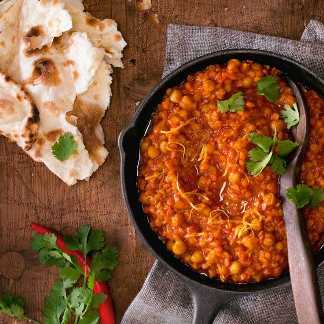 Tomato-lentil porridge