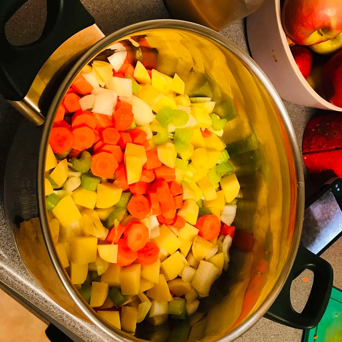 Classic Homemade Vegetable Soup
