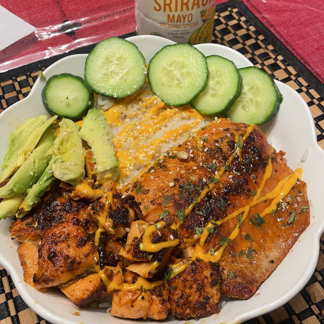 Sweet & Spicy Salmon Rice Bowl