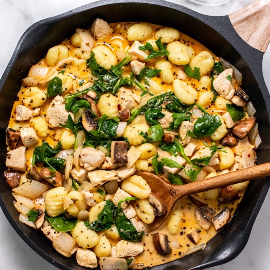 Chicken and gnocchi skillet