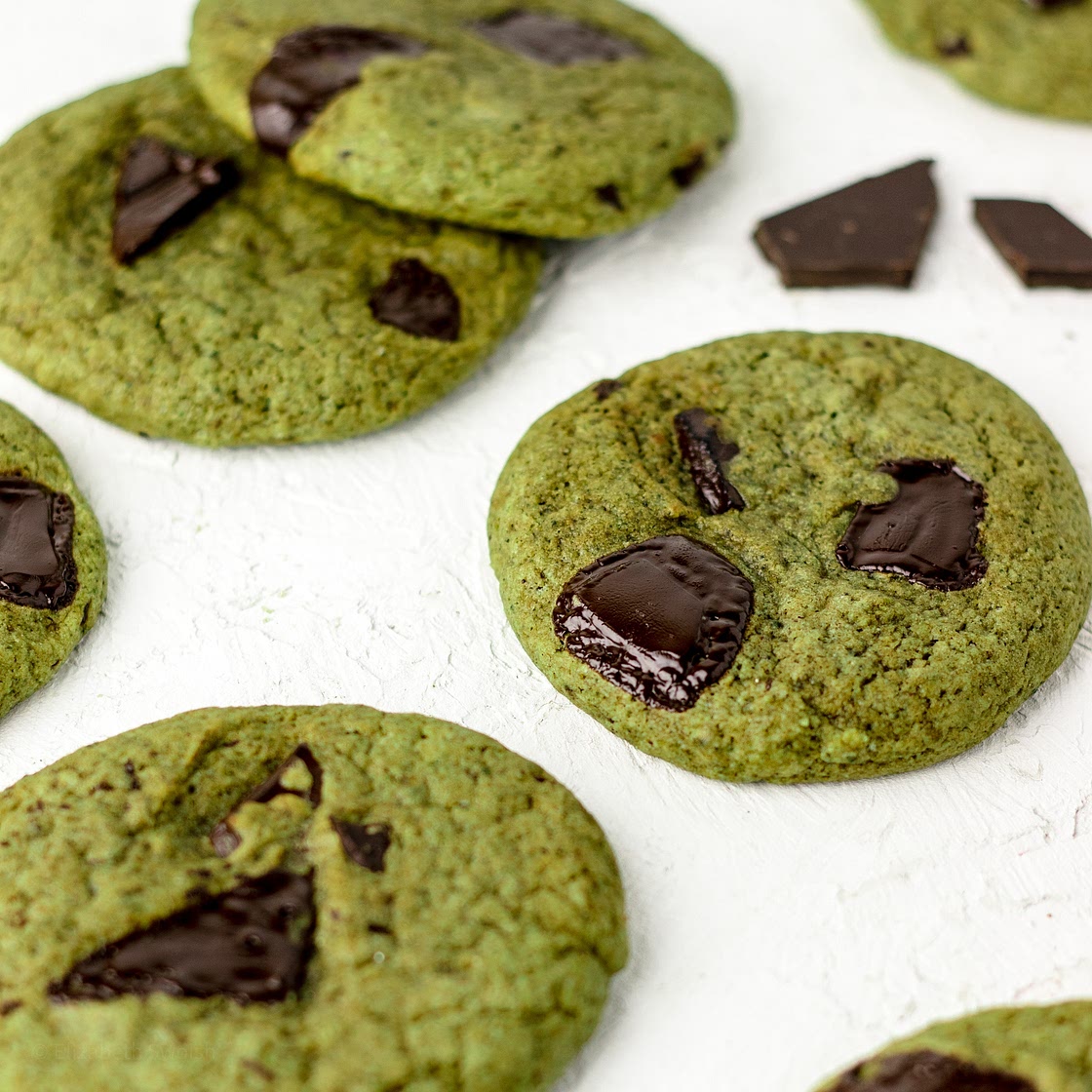 Dark Chocolate Matcha Cookies